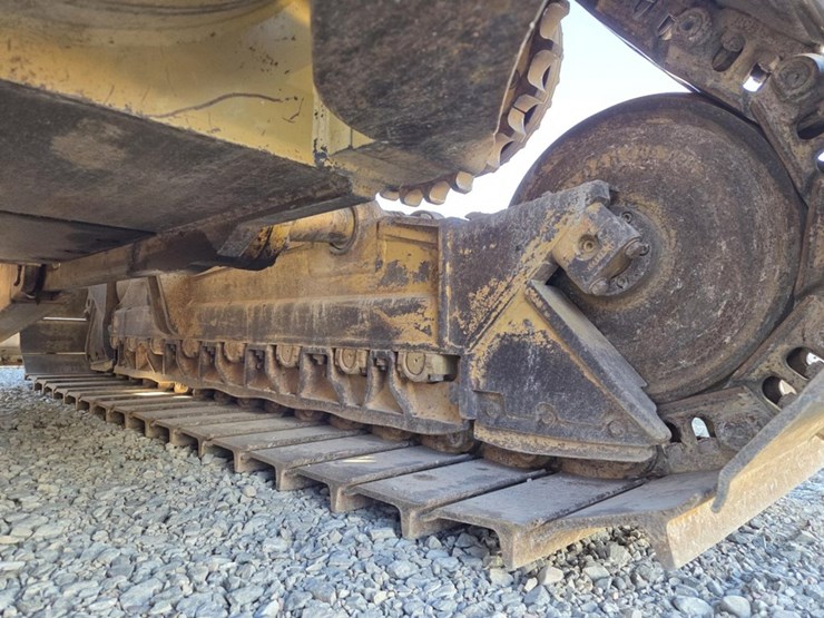 2007-caterpillar-d5n-lgp-image-39