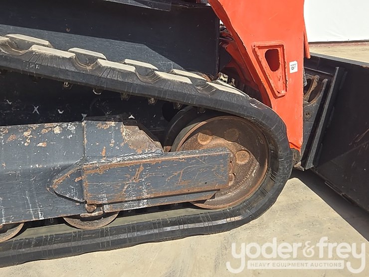 2020-kubota-svl65-2-image-20