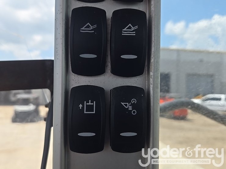 2021-volvo-l90h-image-134