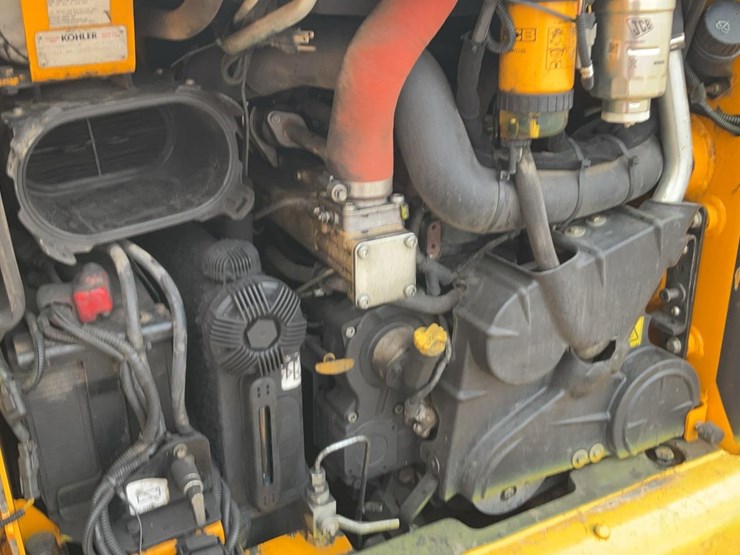 2021-jcb-215-image-21