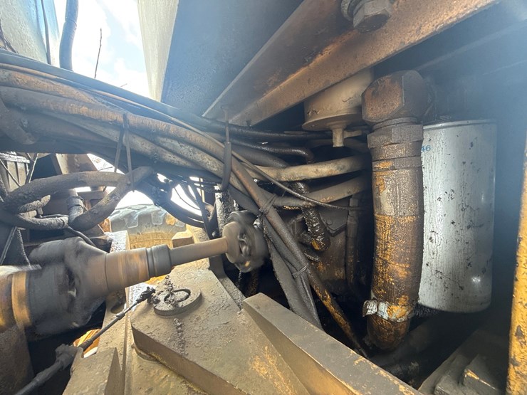 2019-champion-780a-image-33