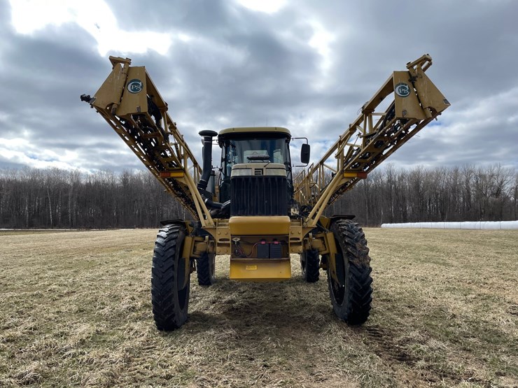 #5514-•-agco-rogator-u1264c-ag-chem-sprayer-image-2