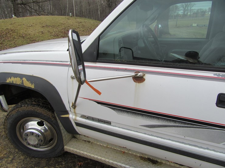 1997-chevrolet-3500-image-8