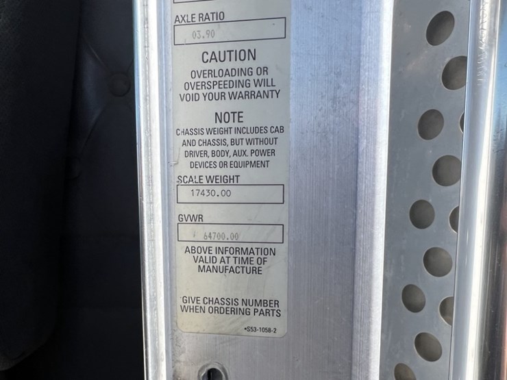 2002-kenworth-w900-image-26