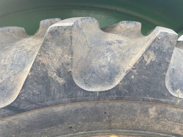 john-deere-b-image-14