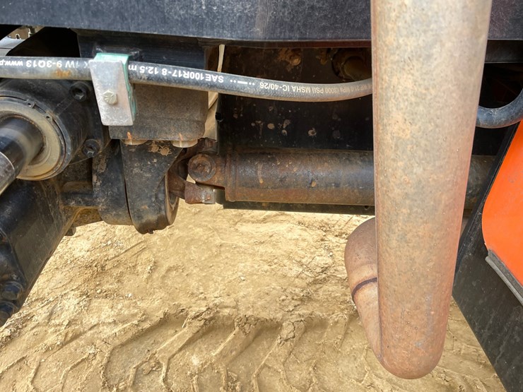 2014-jlg-g9-43a-image-45