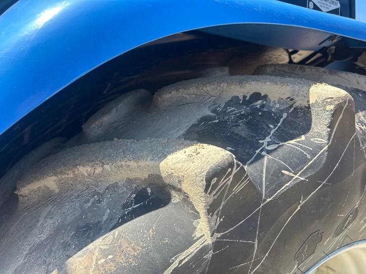 new-holland-t5070-image-66