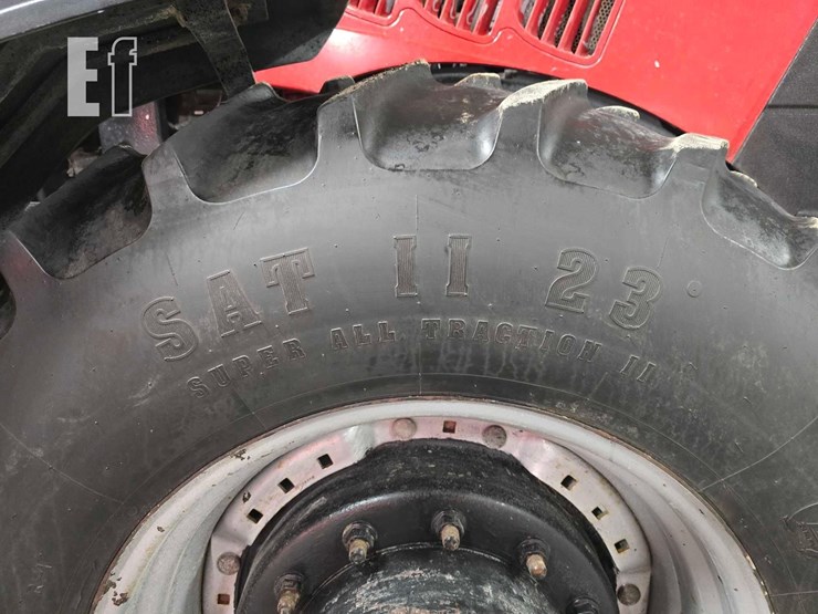 case-ih-magnum-245-image-24