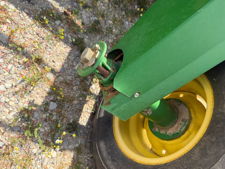 john-deere-1590-image-10