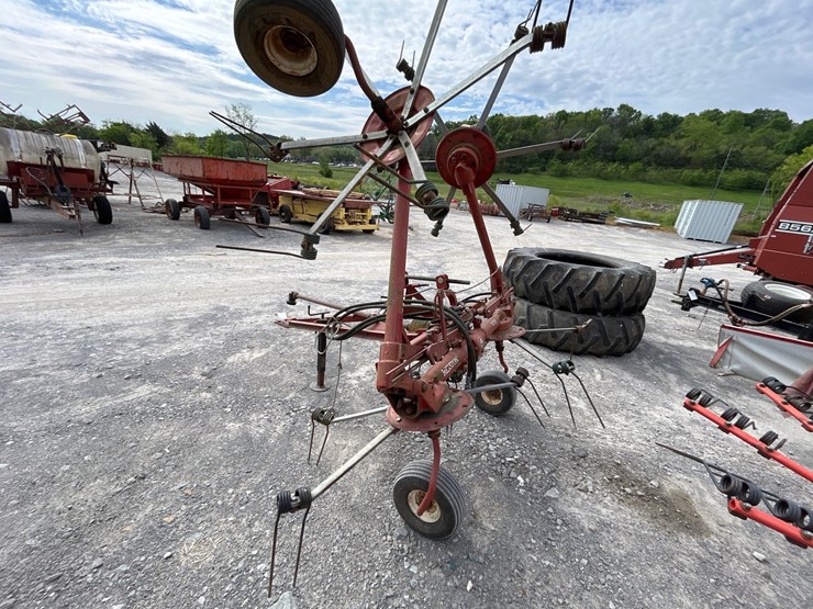 hesston-3717-image-6