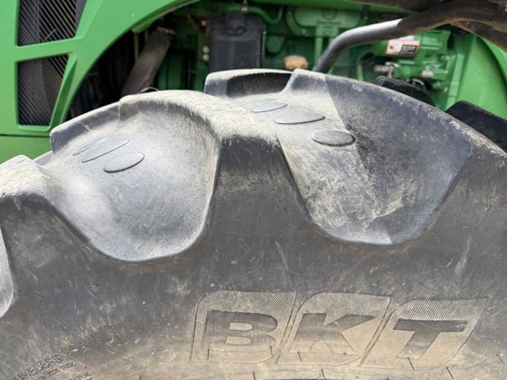 2010-john-deere-8270r-image-8