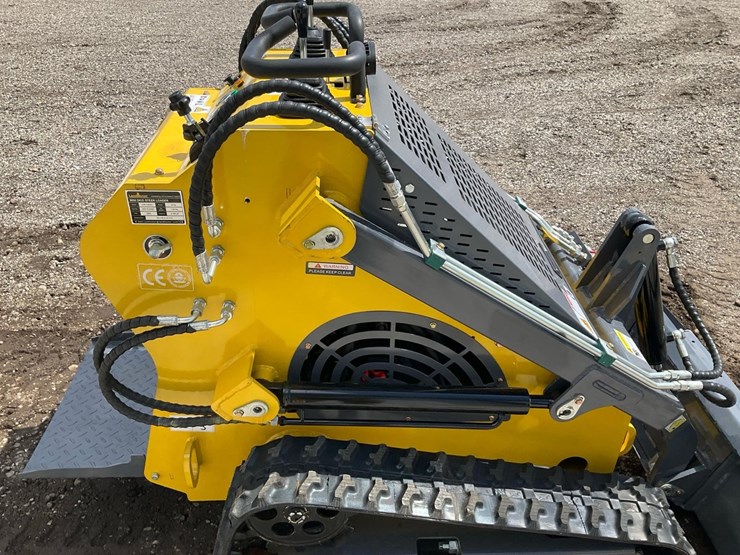 #1000-•-unused-land-honor-t460-mini-skid-steer-image-11