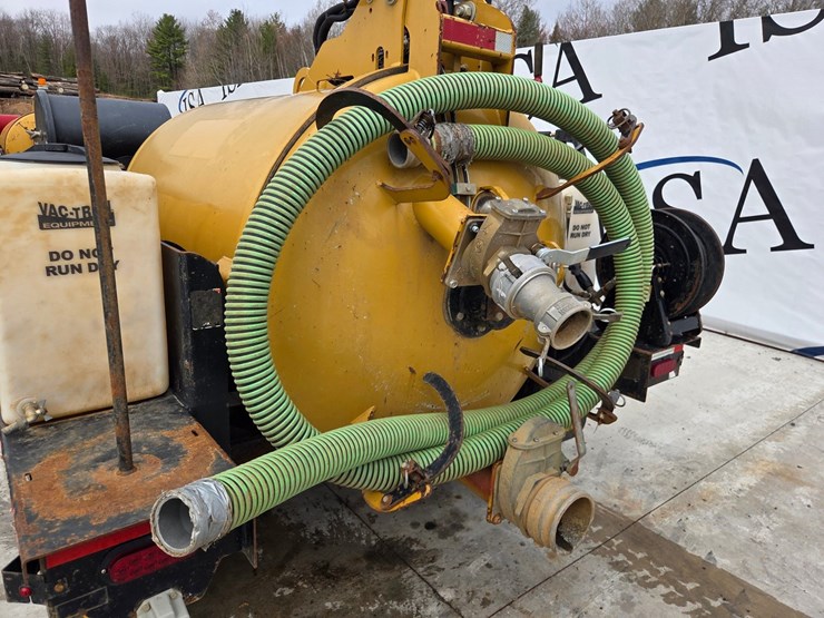 2019-massey-ferguson-8-image-33