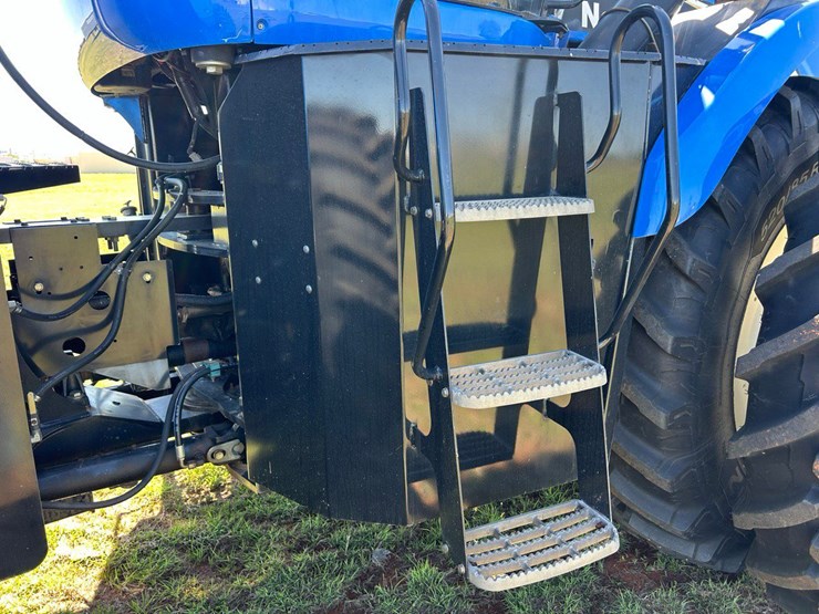 new-holland-tj375-image-25