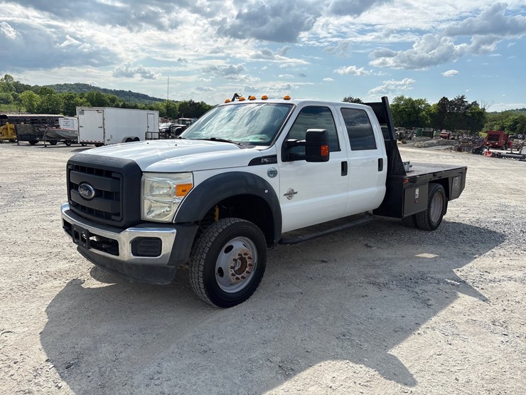 2015-ford-f550-image-1