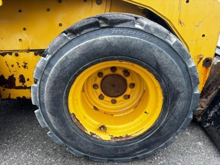 2009-caterpillar-232b2-image-64