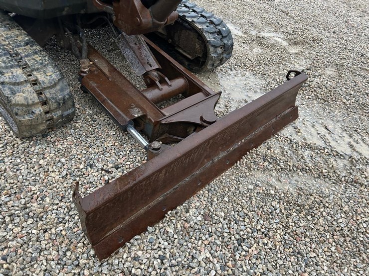 2017-bobcat-e35i-image-11