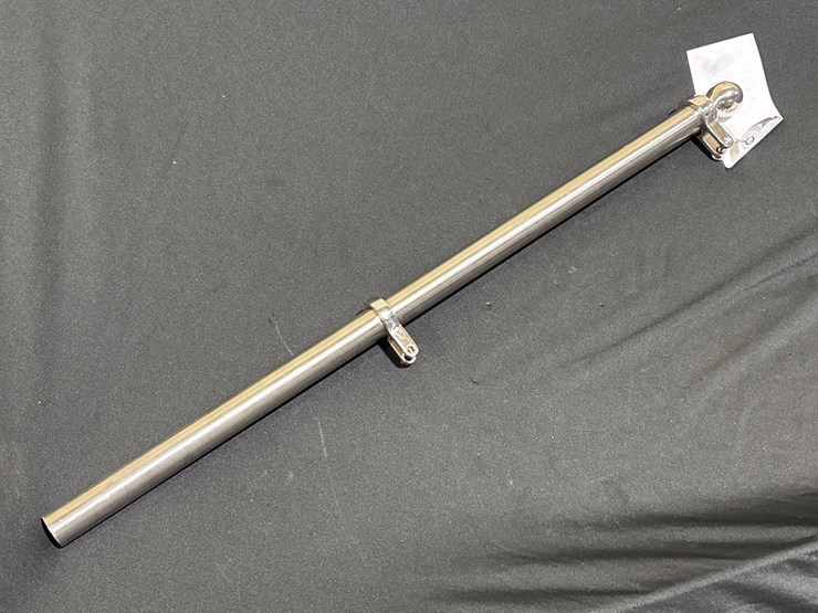 #107-•-stainless-steel-flag-pole-image-1