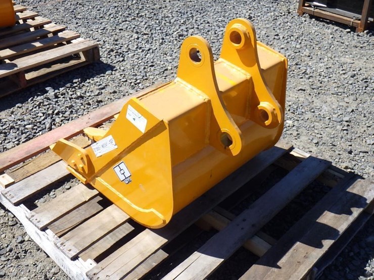 caterpillar-305-image-2