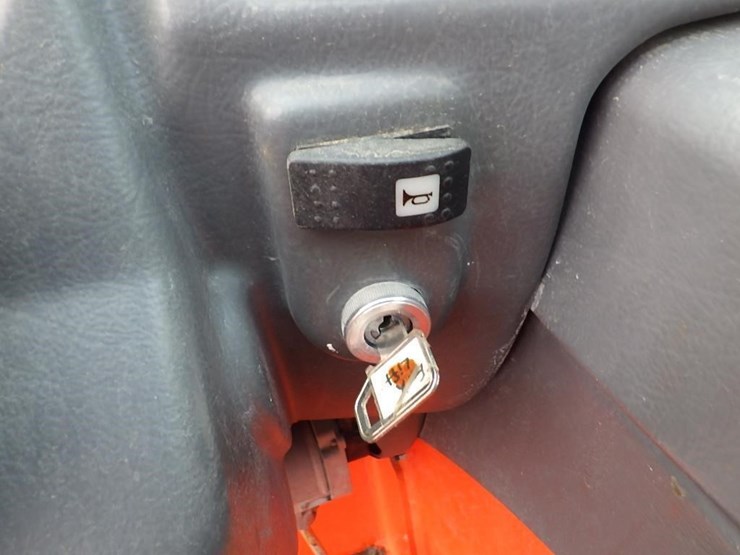 2017-jlg-g5-18a-image-27