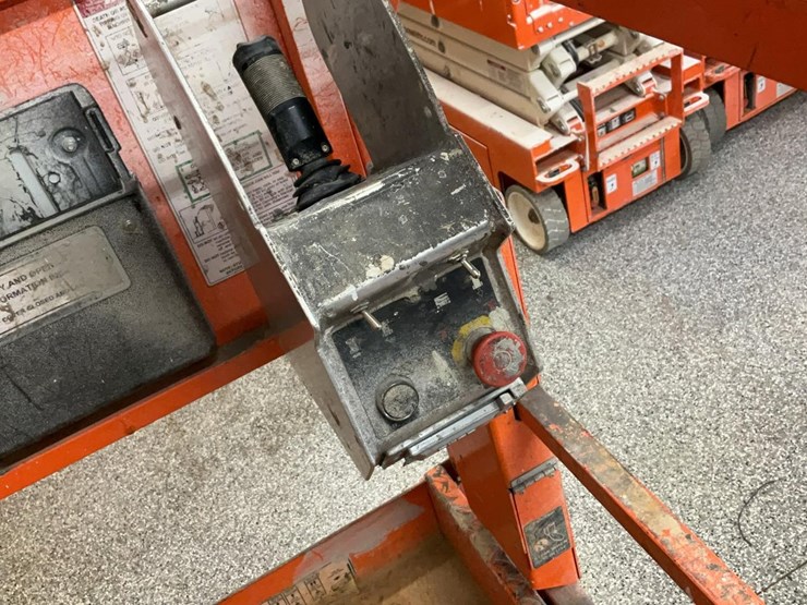 #423-•-2019-snorkel-19'-scissor-lift-image-19