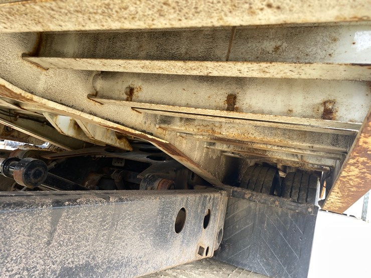 #7516-•-2015-landoll-s30c-51'-hydraulic-beavertail-semi-trailer-image-37