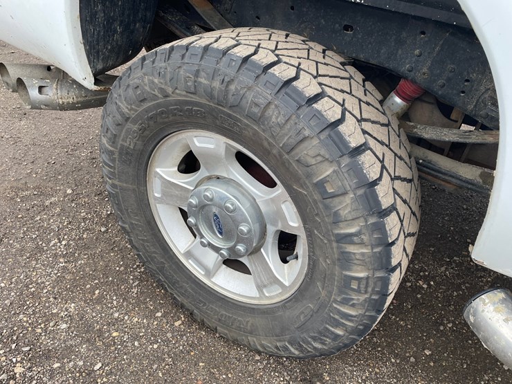 2012-ford-f350-image-19