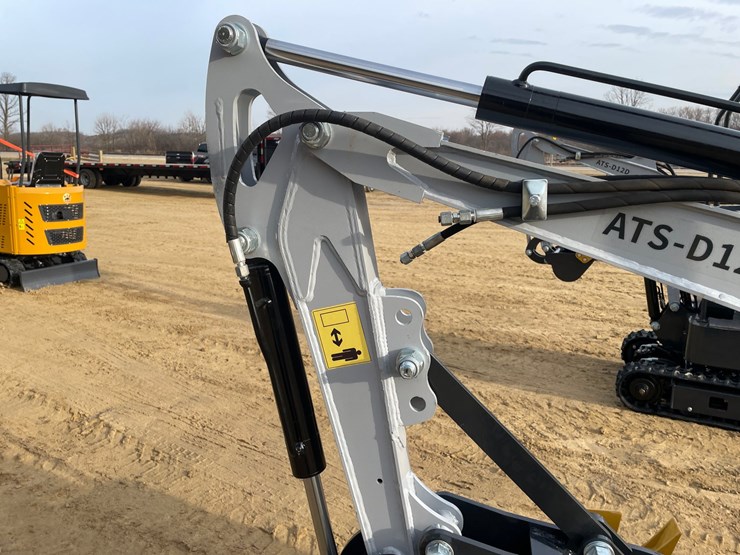 #1043-•-new-ats-d12d-mini-excavator-image-28