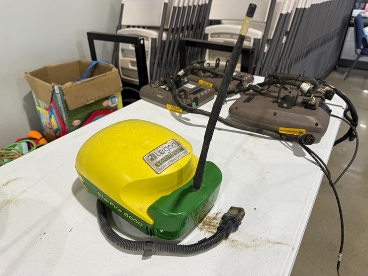 john-deere-starfire-6000-image-1