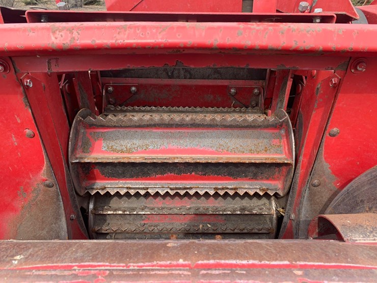 1999-case-ih-8725-forage-chopper-image-12