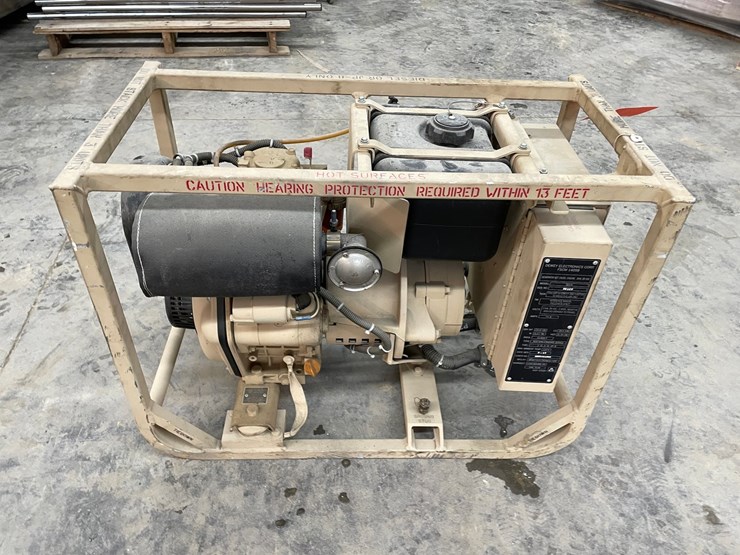 #7550-•-military-diesel-generator-image-10