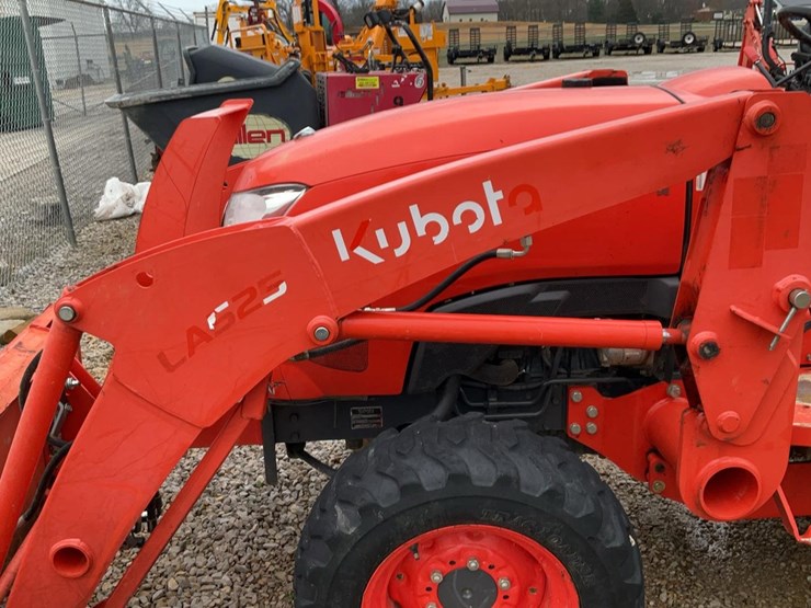 2021-kubota-l2501-image-22