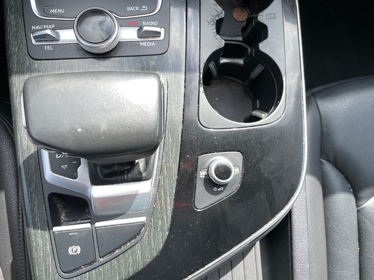 2018-audi-q7-image-42