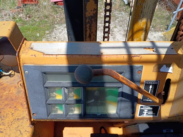 1979-case-586c-image-22