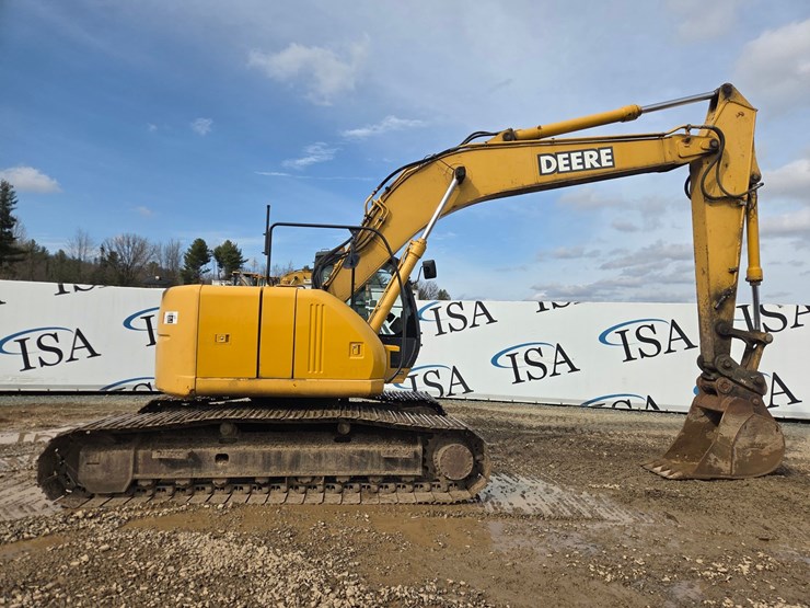 2009-deere-225-lc-image-6