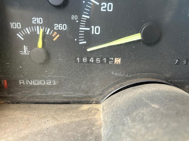 1994-chevrolet-3500-image-23