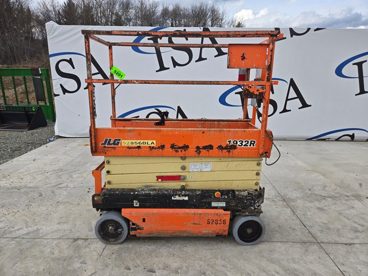 jlg-1932r-image-2
