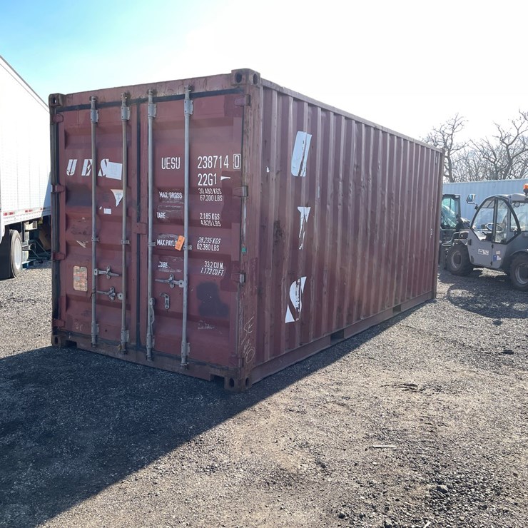 #3095 • 20' Shipping Container