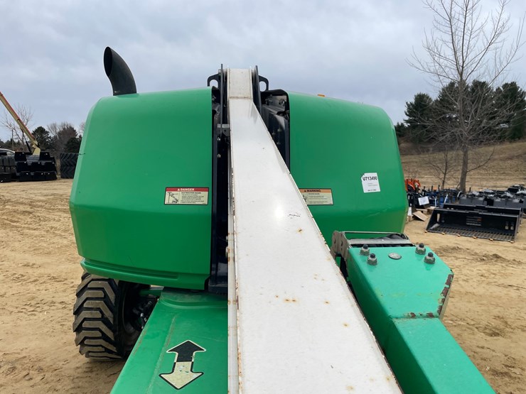 2016-jlg-400s-image-25