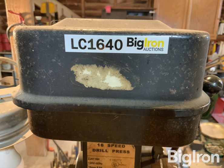 16-speed-drill-press-image-14