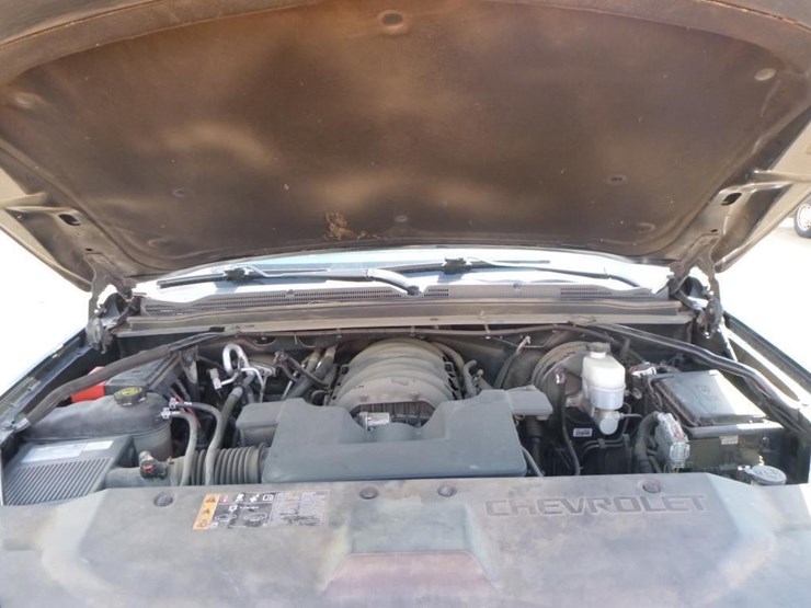 2019-chevrolet-tahoe-image-22