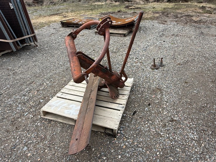 john-deere-4120-image-75