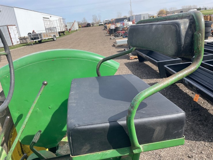 john-deere-b-image-16