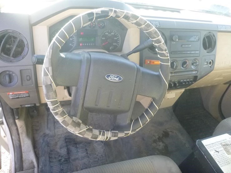 2008-ford-f350-image-23