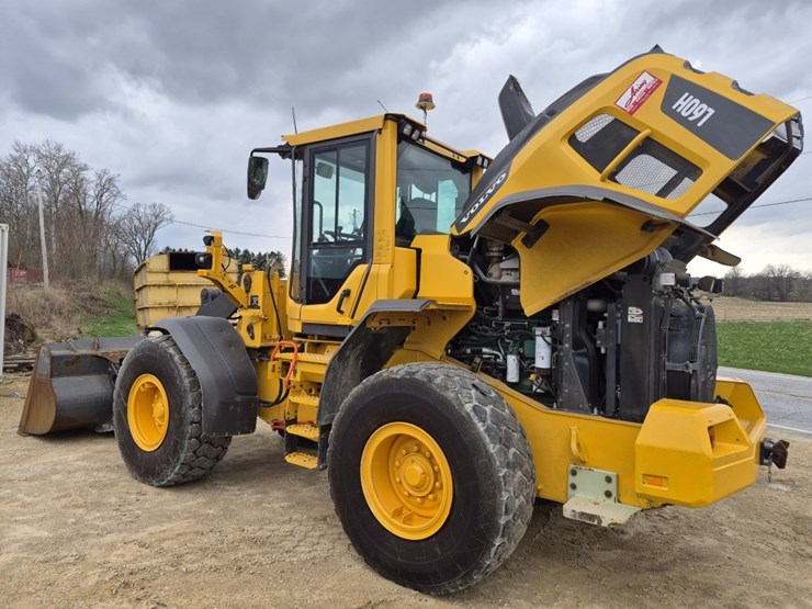 2023-volvo-l60h-image-12