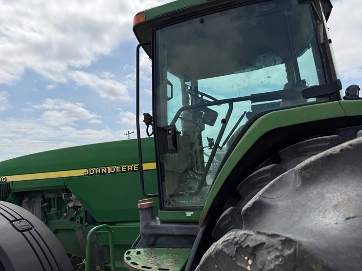 1998-john-deere-8300-image-27