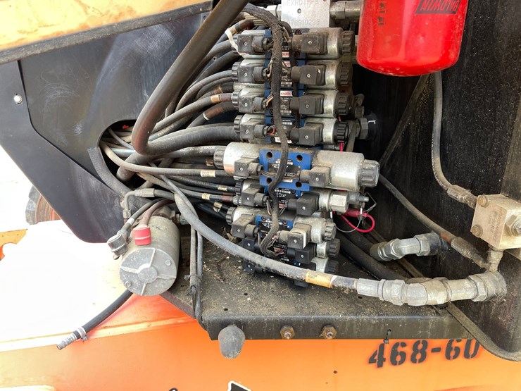 jlg-600aj-image-58