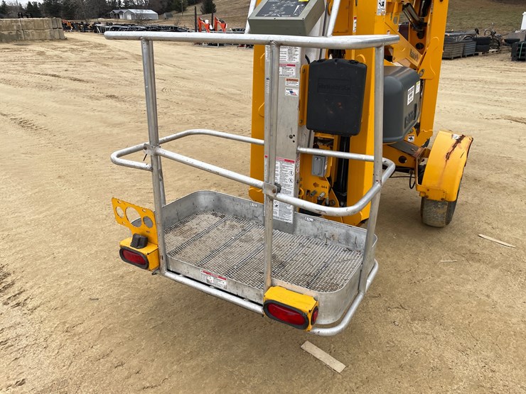 #7512-•-(m-1)-2021-haulotte-3522a-electric-towable-man-lift-image-39