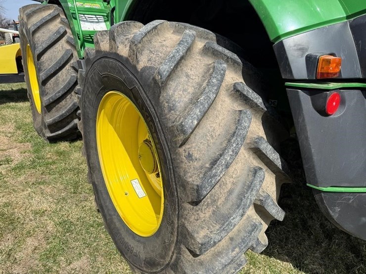 2019-john-deere-9700i-image-18
