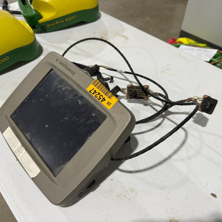 #45247 • John Deere PF81885 Display